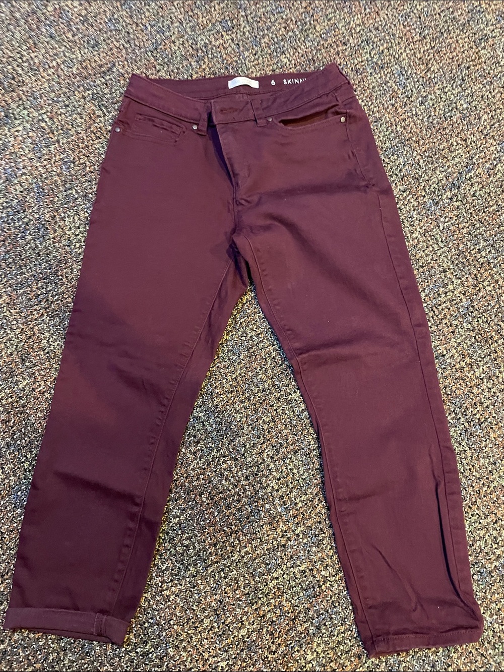 LC Lauren Conrad Maroon Ankle Pants